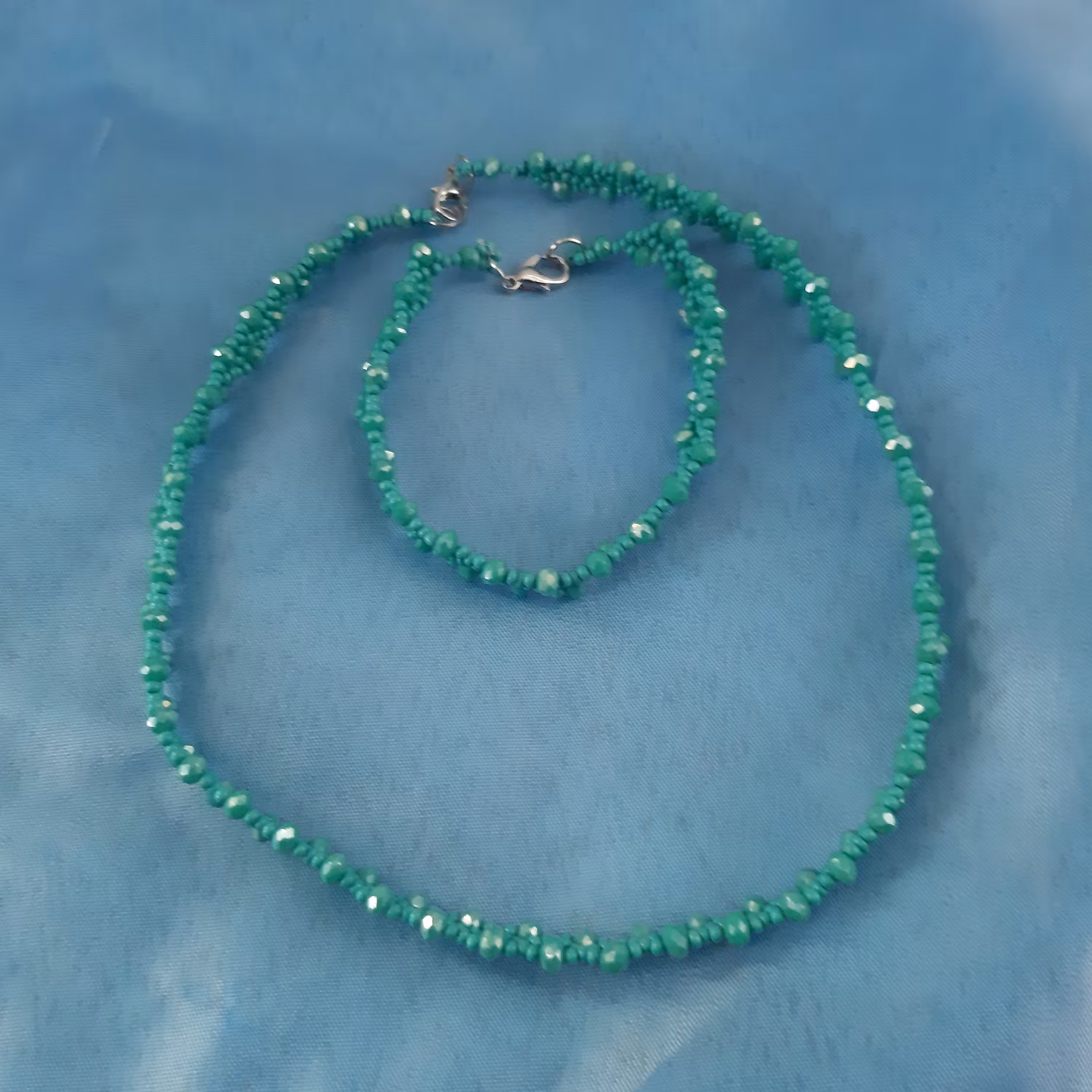 اکسسوری منجوق بافی کریستال بافی هنر دست بافت زیورآلات