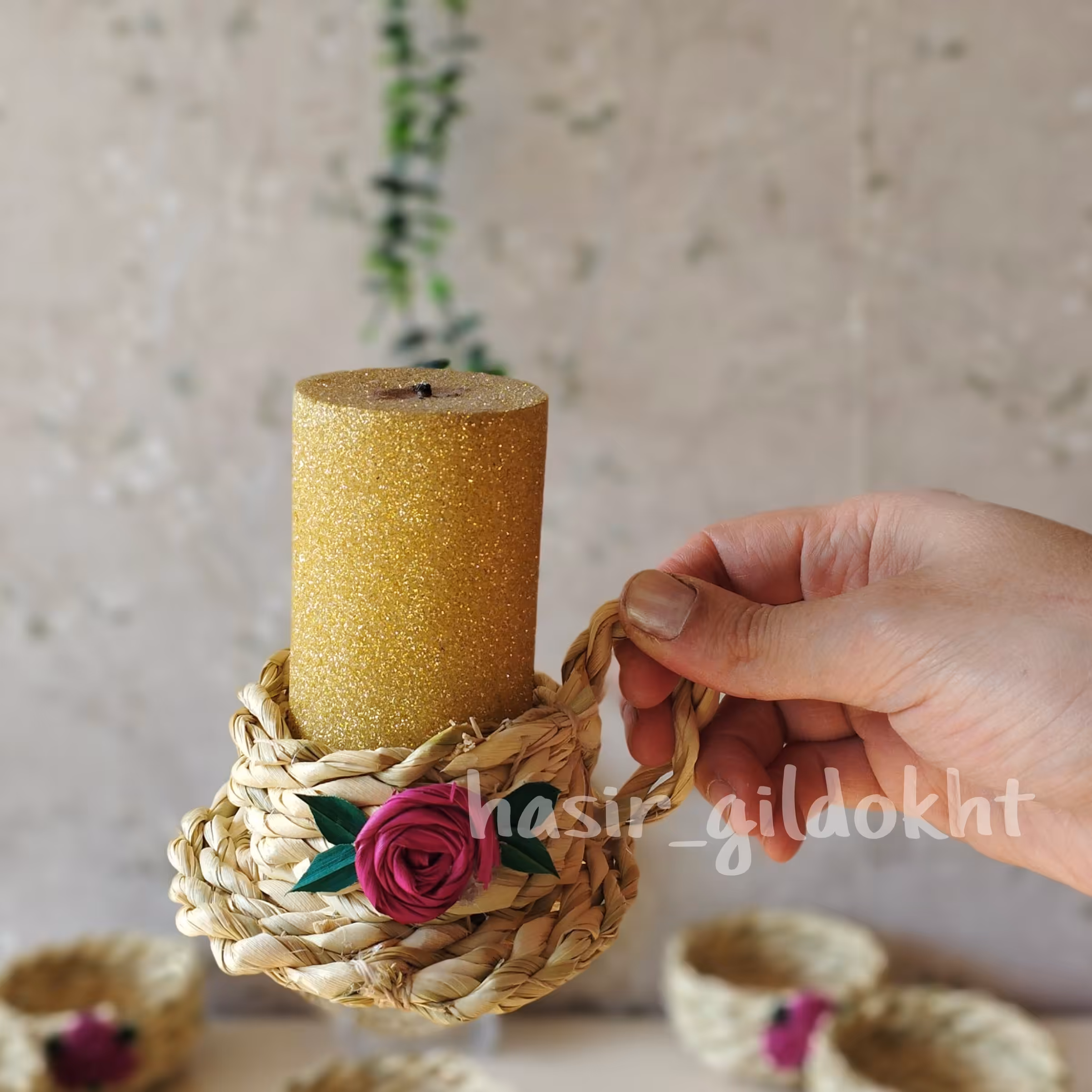 شمعدان حصیری 