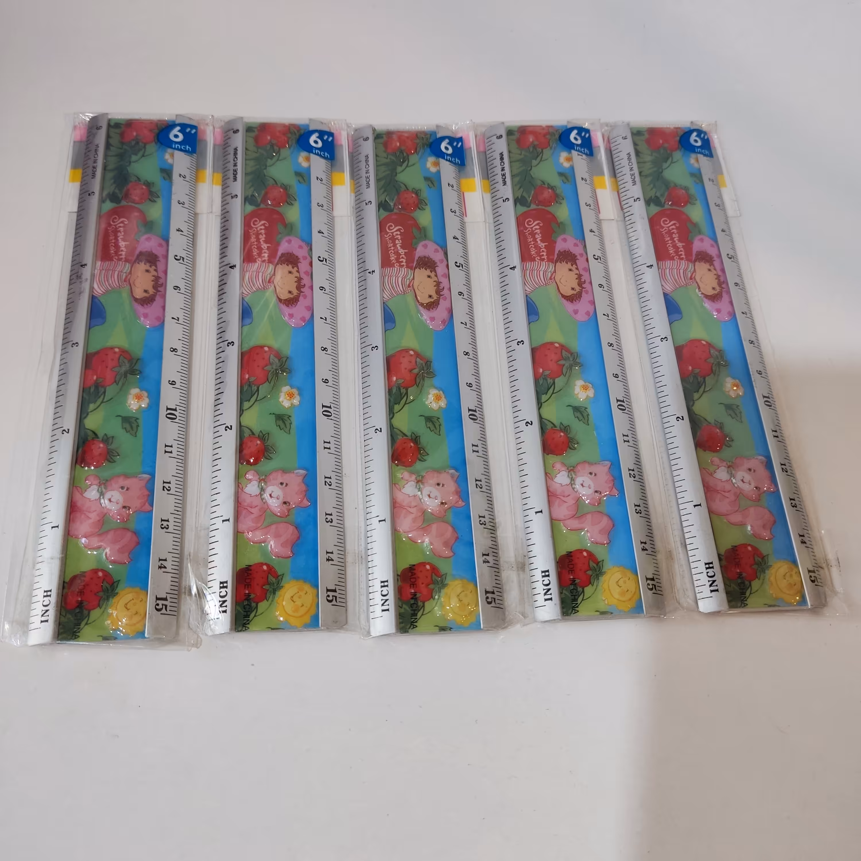 خطکش فلزی 15 سانت کارتونی دخترانه با طرح دختر توت فرنگی سه بعدی(مناسب برای جوایز مدرسه)