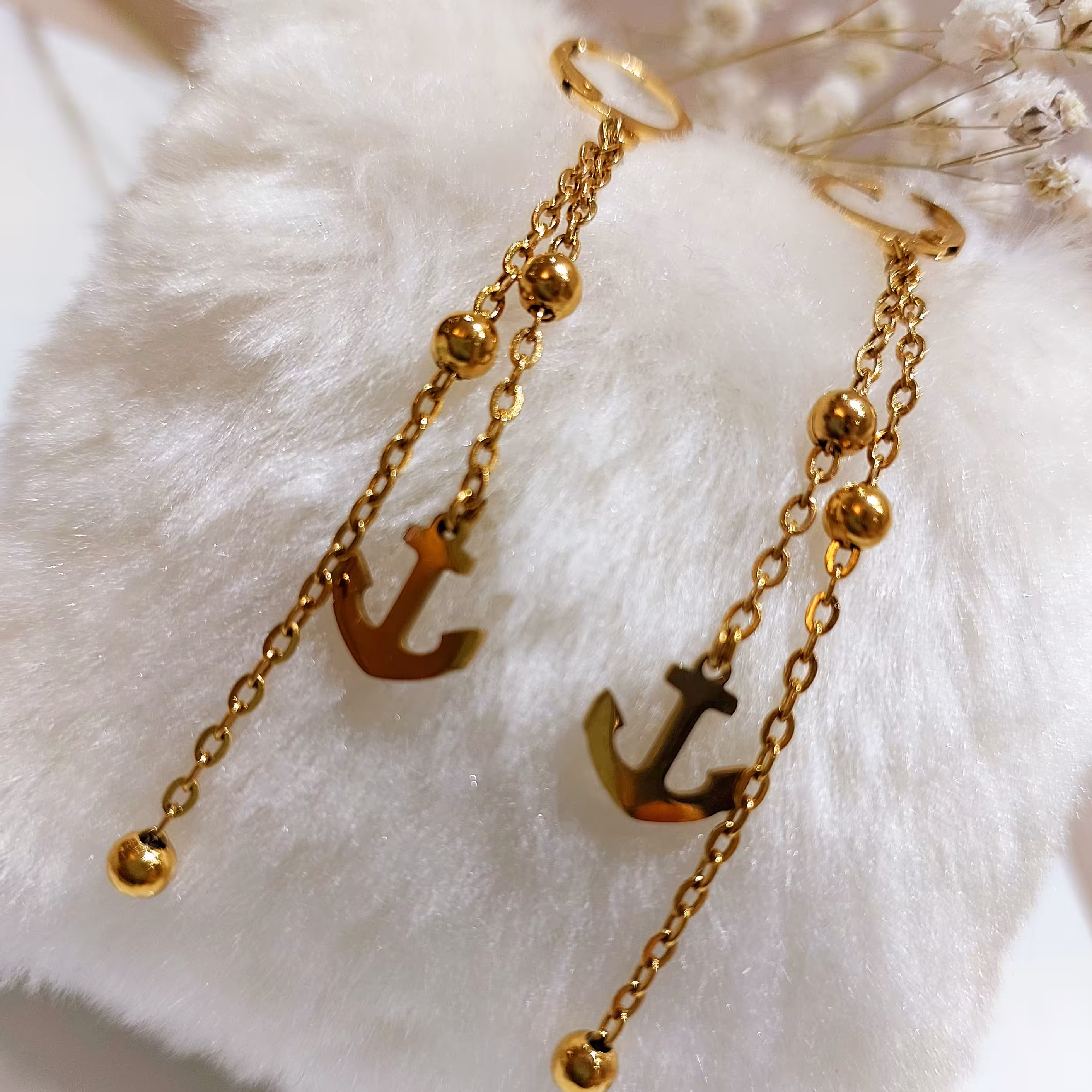 گوشواره آویز طرح دار جنس استیل و رنگ ثابت و بدون حساسیت