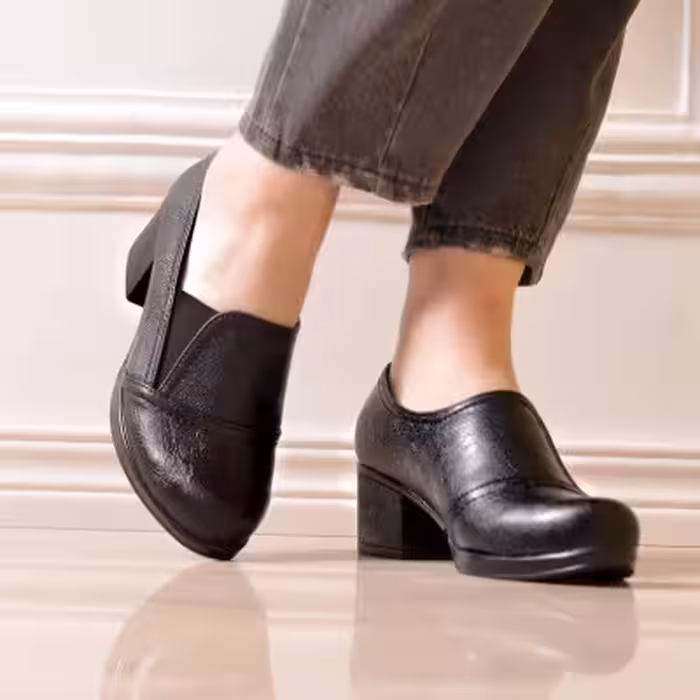 کفش طبی زنانه