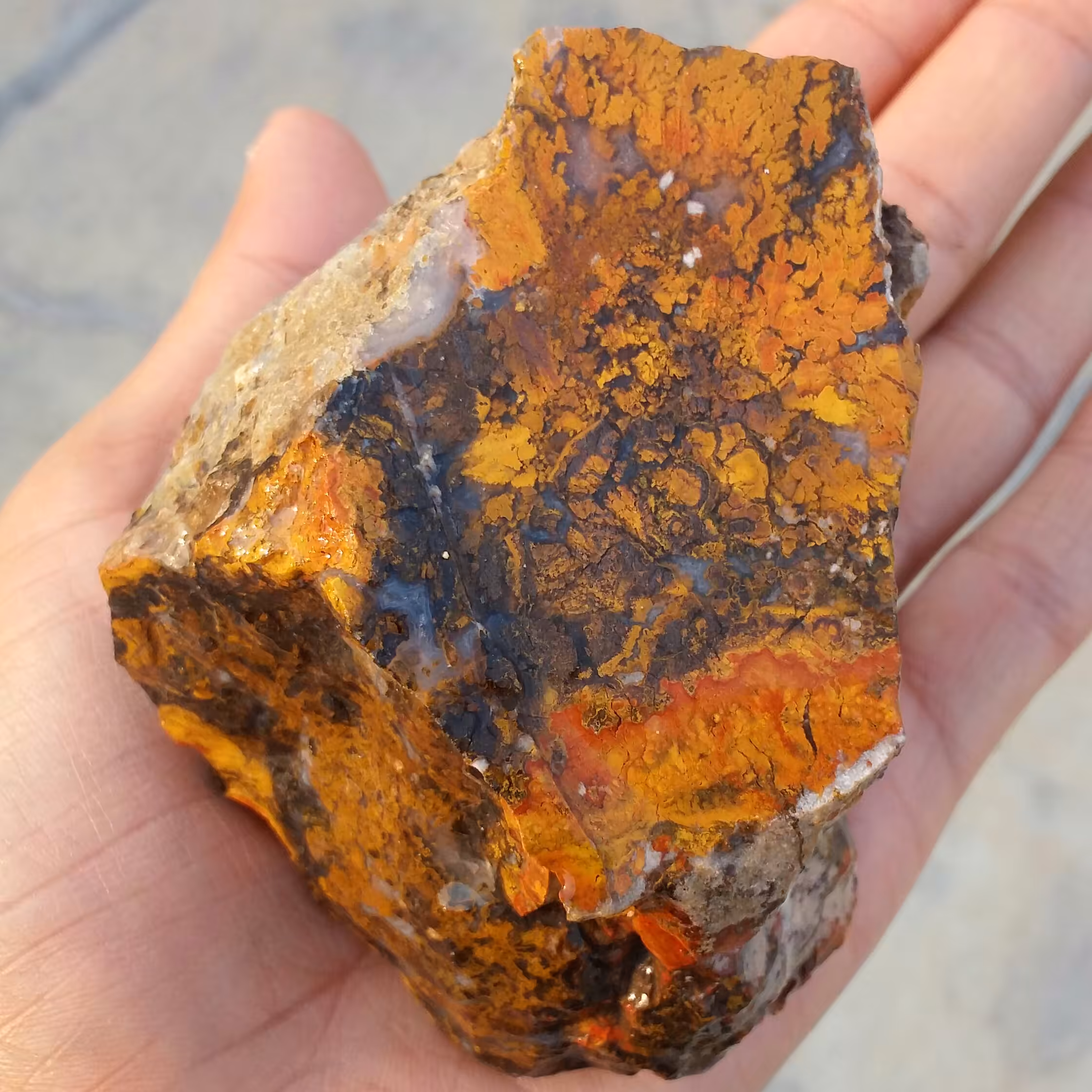 اسلایس سنگ راف غولپیکر عقیق شجر  منظره 7رنگ شاهکار خلقت 100 در 100 طبیعی
بی نظیر با قابلیت ساخت چندین نگین قیمتی