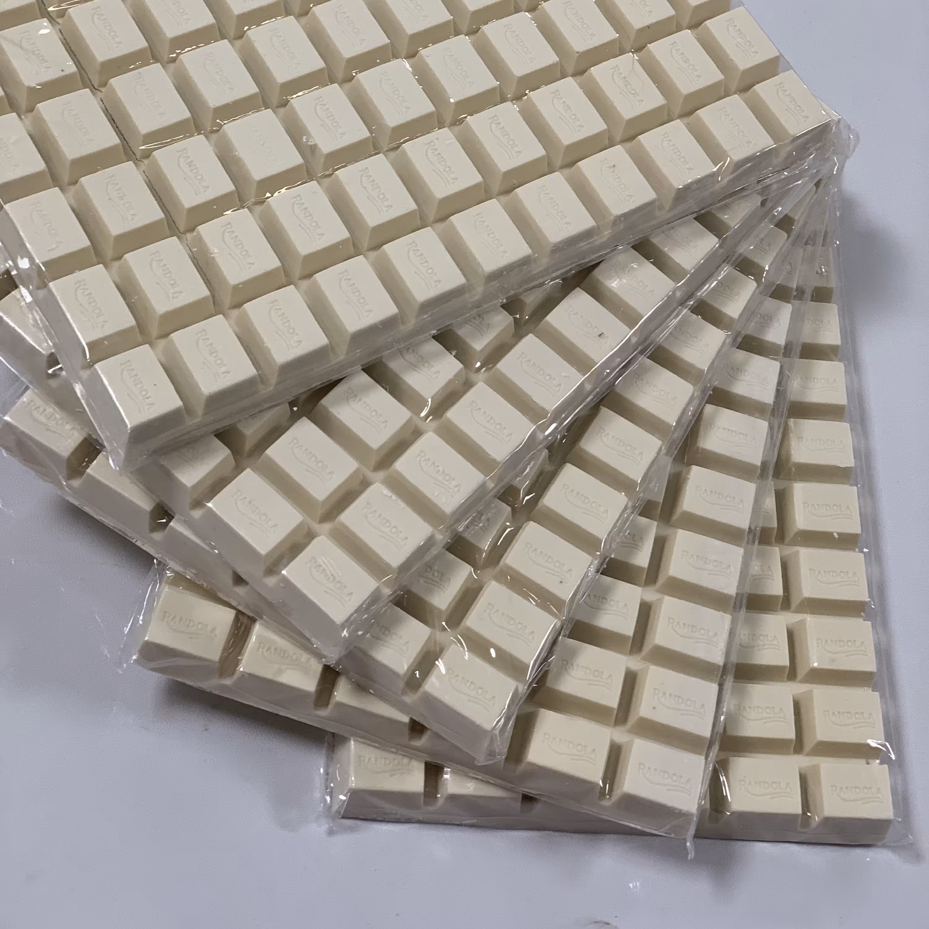 شکلات تابلت 500گرمی سفید راندولا