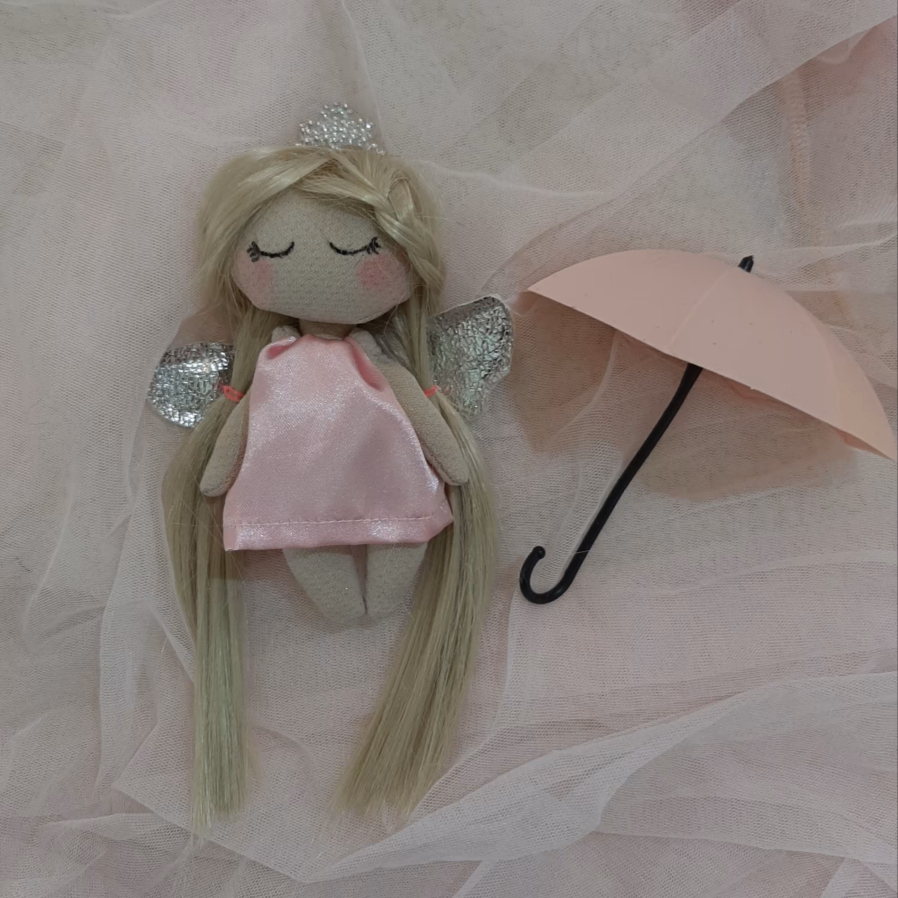 عروسک جاسوییچی پارچه ای