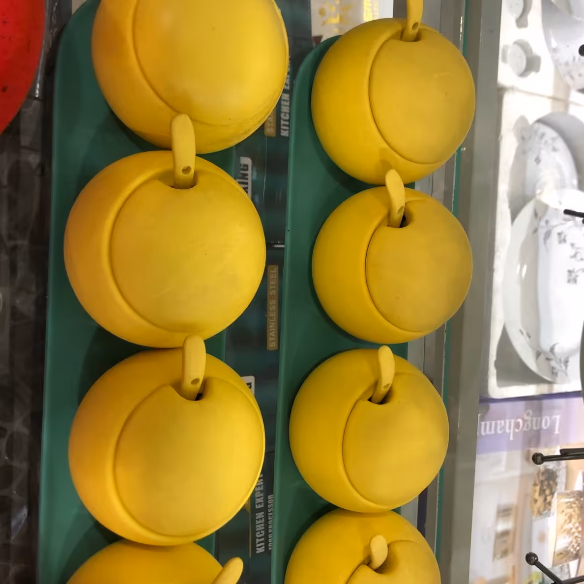 جا ادویه چهار تایی سرامیکی رنگی (زرد، نارنجی و صورتی)