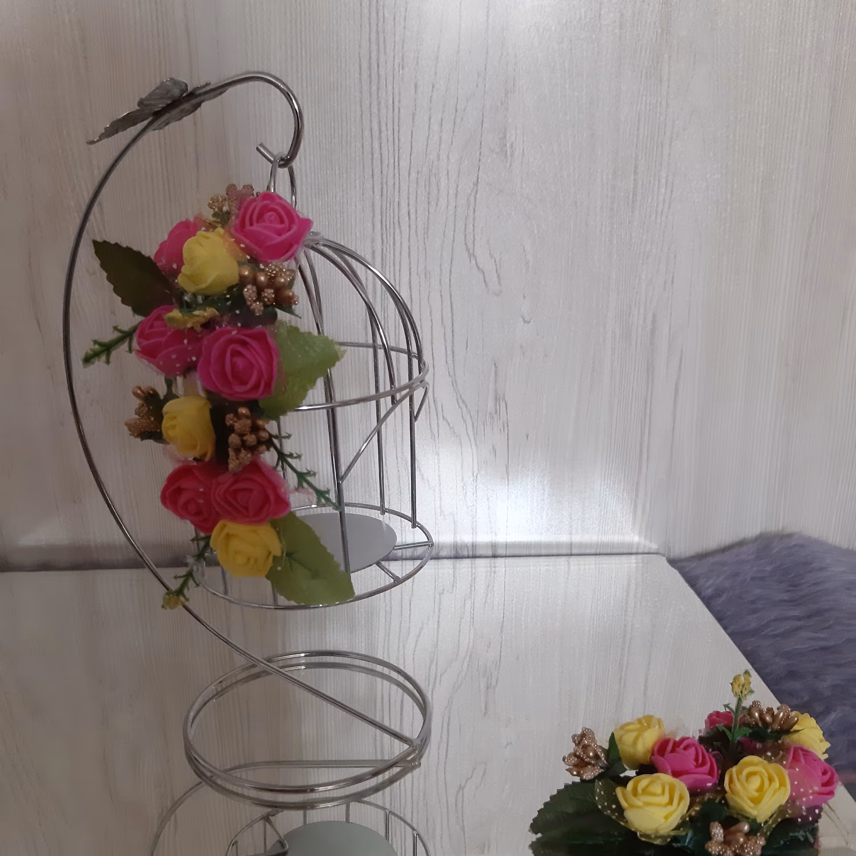 جا حلقه عروس و داماد ،جنس فلزی ،قابل استفاده برای حلقه عروس