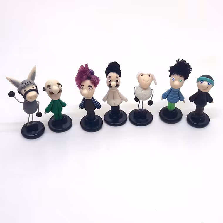 مجموعه فیگور 7 عددی کلاه قرمزی