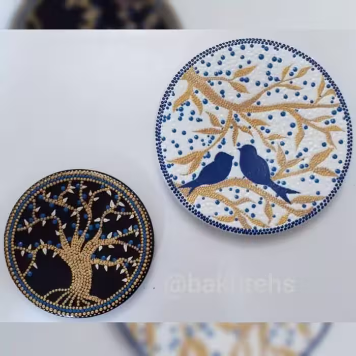 دیوارکوب سفالی نقطه کوبی شده