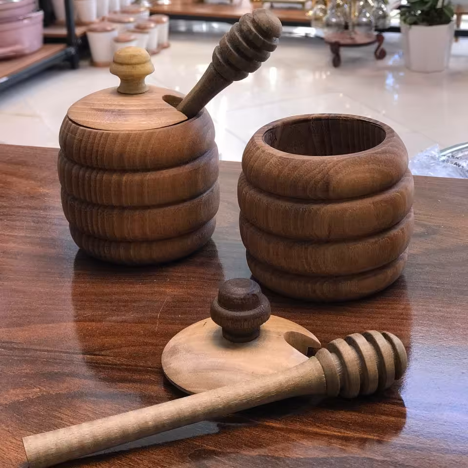عسل خوری چوب گردو