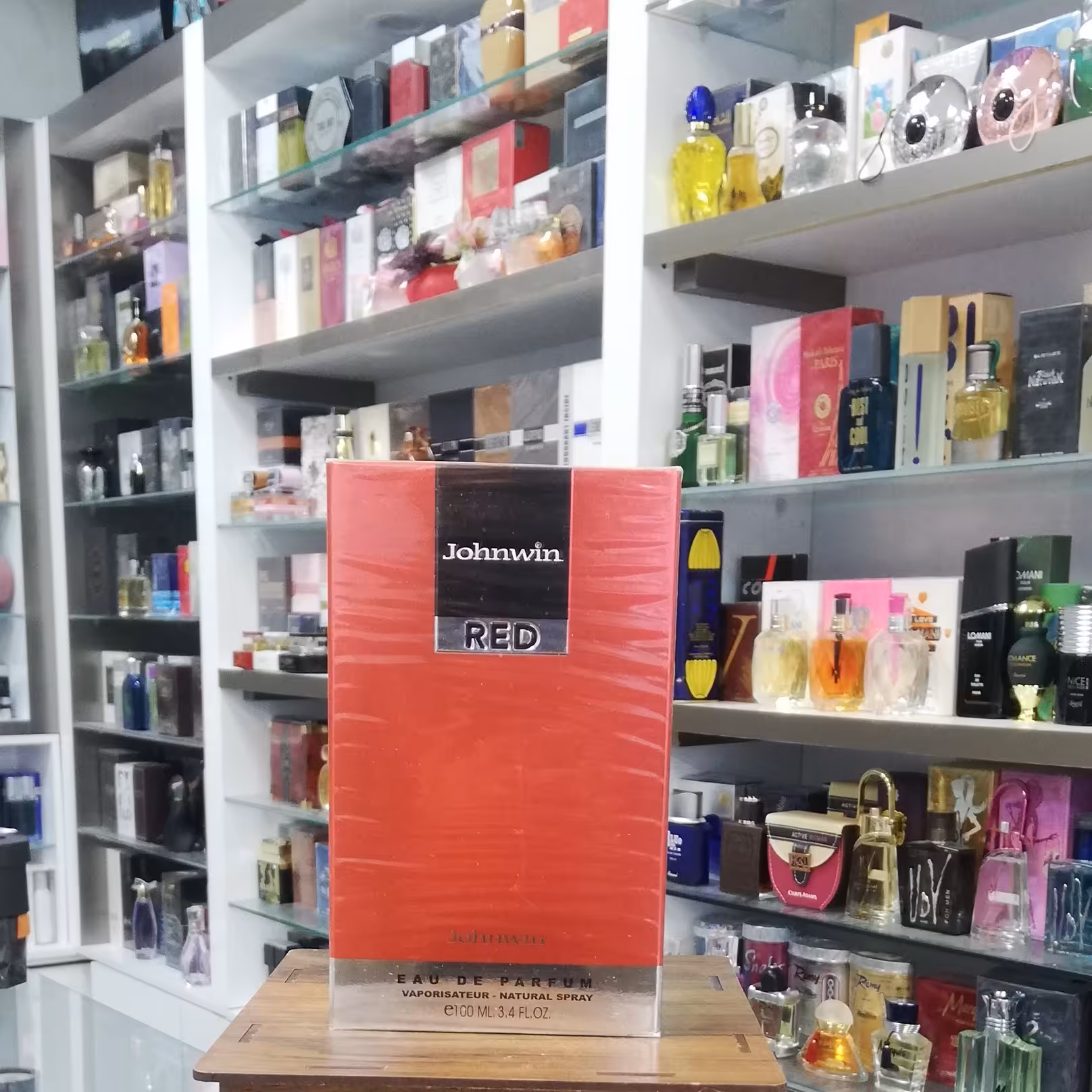 ادو پرفیوم مردانه جانوین مدل رد REd حجم 100 میلی لیتر