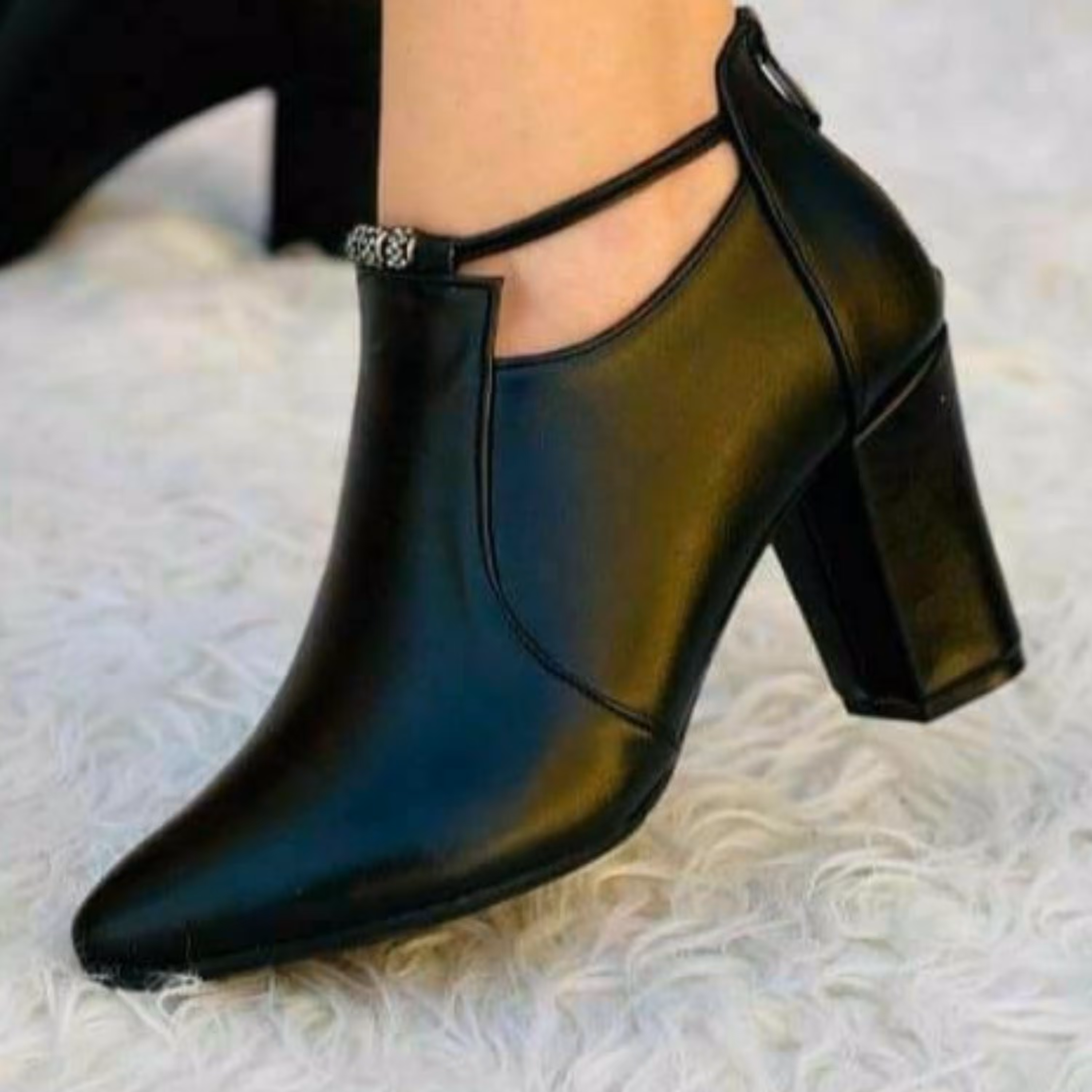 کفش مجلسی نگینی