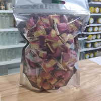 شکلات با مغزی قاووت گل محمدی