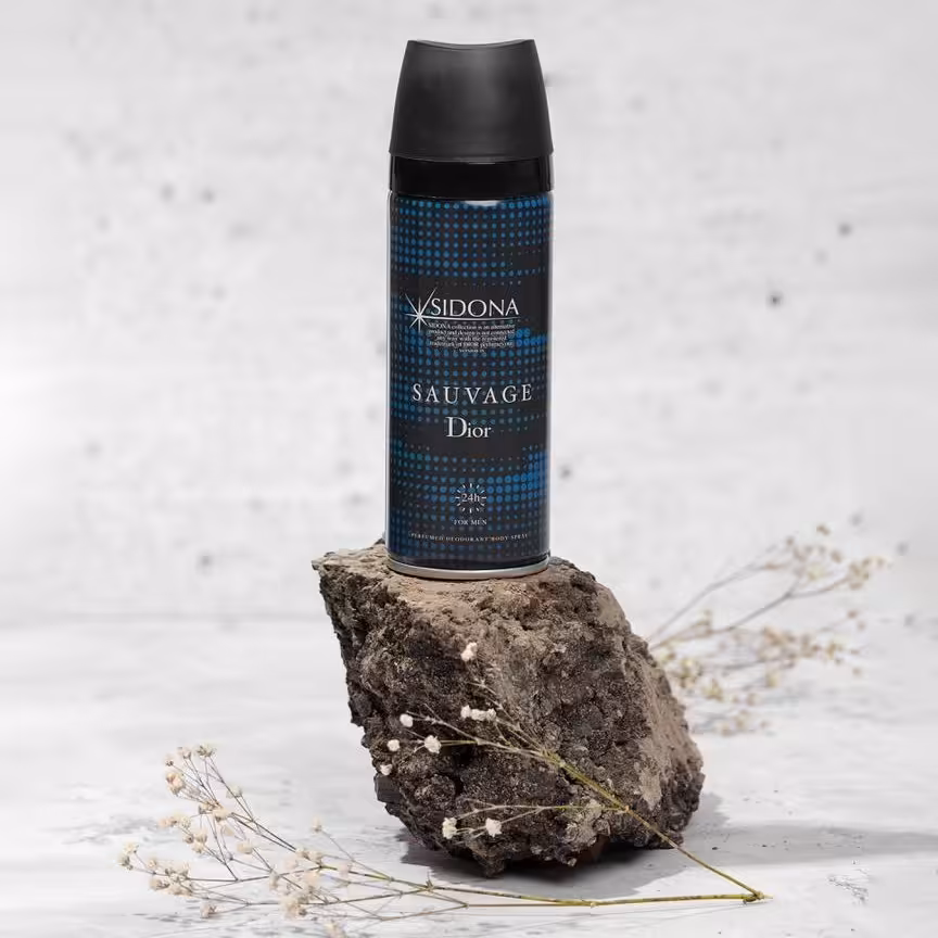 اسپری خوشبو کننده و ضدتعریق بدن رایحه ی  دیور ساواج مردانه