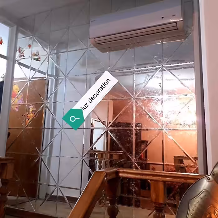 آینه دکوراتیو طرح لوزی ستاره ای در 6رنگ نقره ای شامپاینی مسی طلایی دودی و صورتی(هزینه ارسال به صورت پس کرایه و در مقصد)