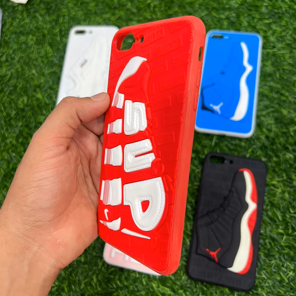 قاب مدل کفش ورزشی مناسب برای گوشی اپل iphone 7plus.8plus