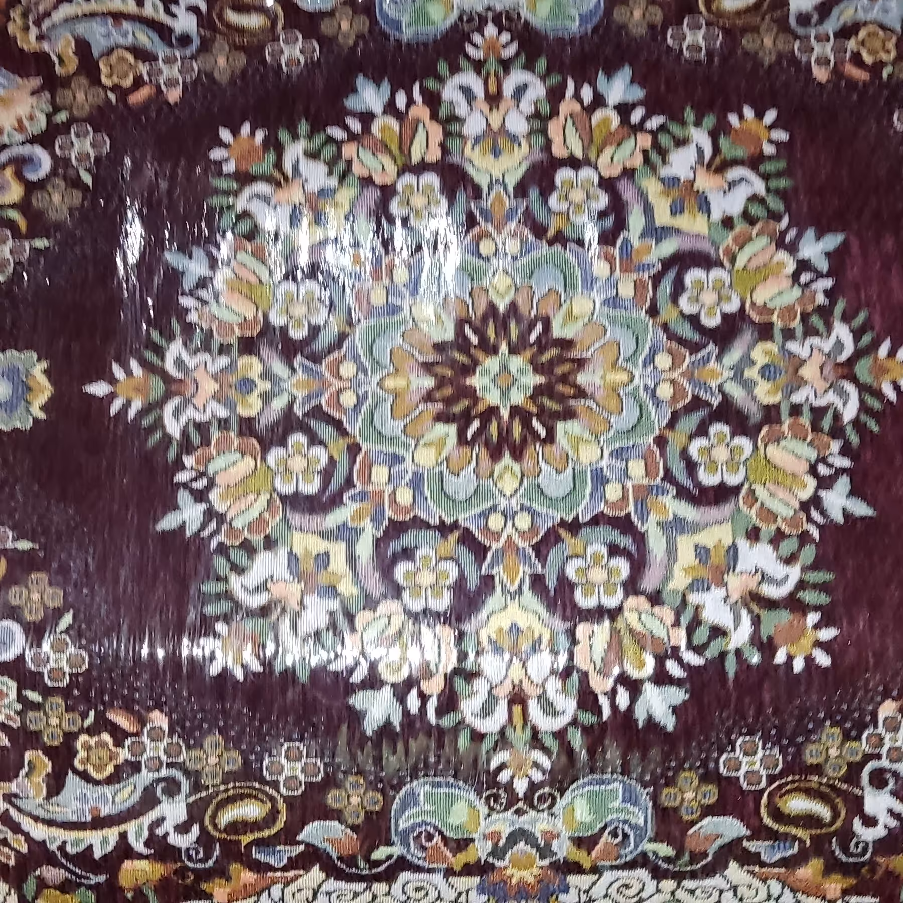 پشتی درجه یک طرح فرش داخل فوم هزینه ارسال به صورت پس کرایه می باشد