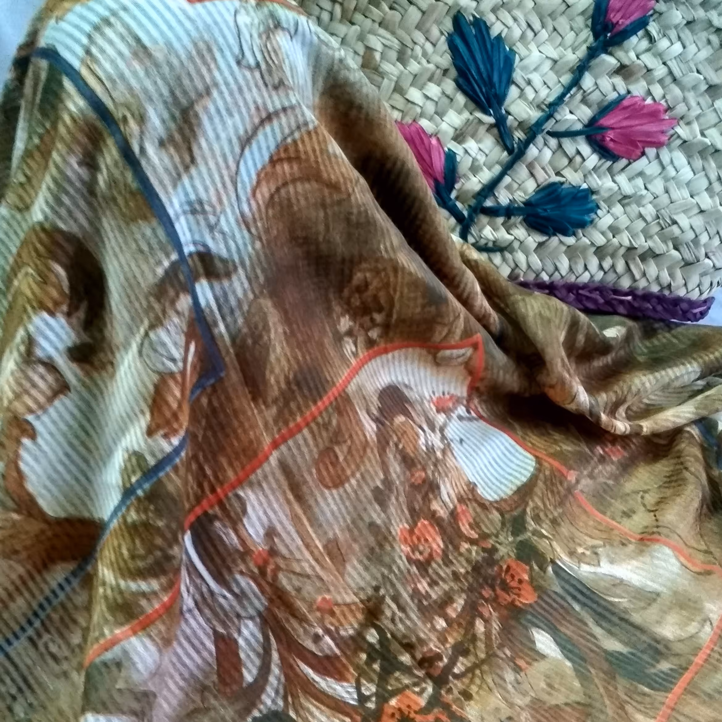 روسری طرح پاییز ه