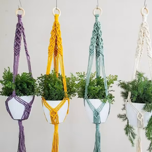 اویز گلدان مکرومه بافی بهارنارنج  بارنگبندی متنوع مخصوص گل و گیاه