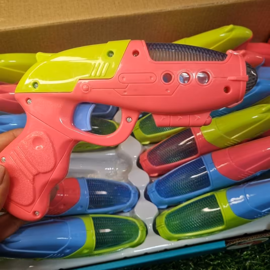 اسبا ب بازی  تفنگ های موزیکال رنگی

نشکن و بینهایت مقاوم