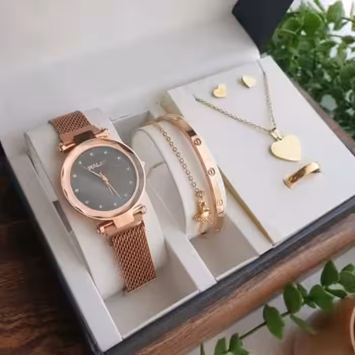 ساعت زنانه والار بند حصیری با دستبند و نیم ست