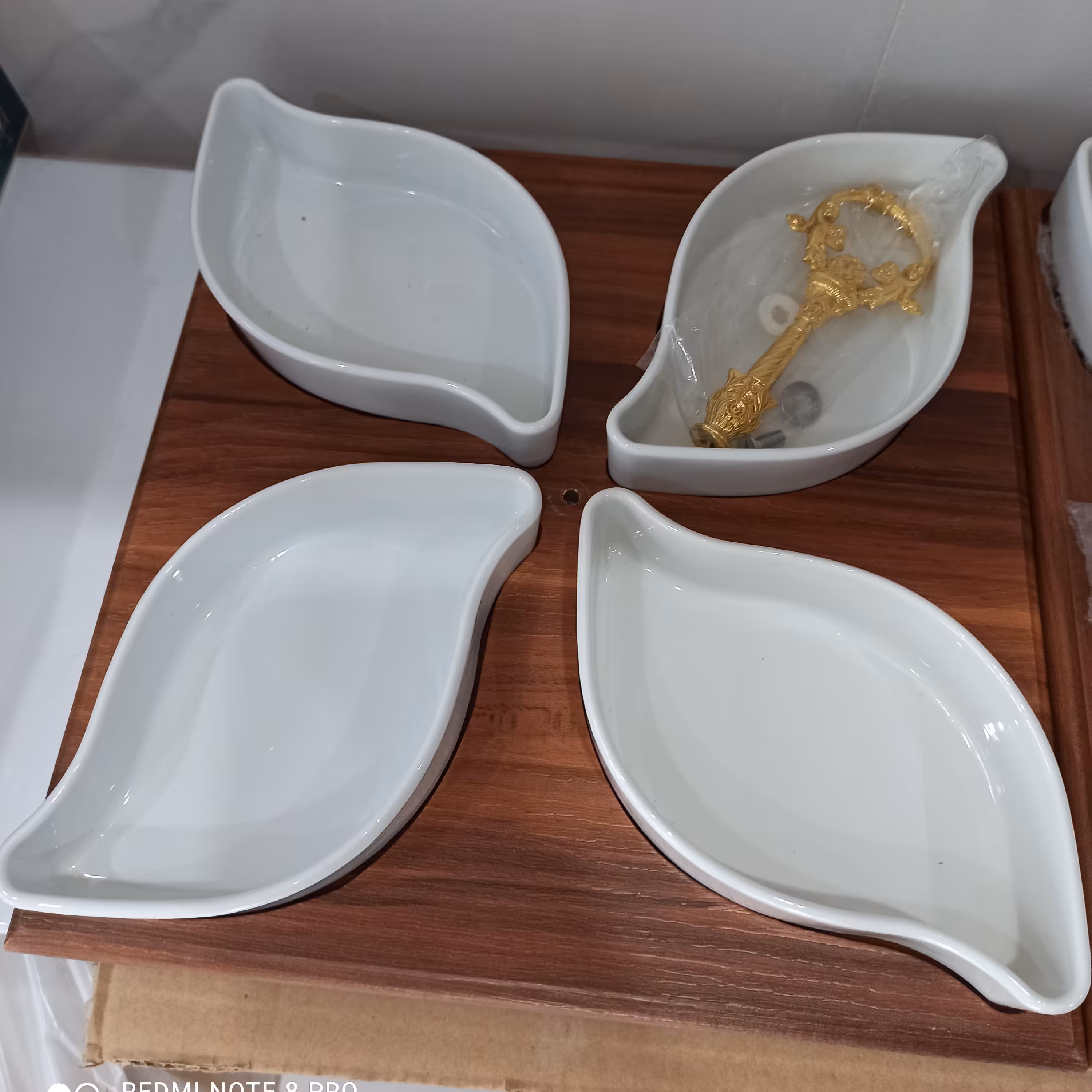 اردو خوری پایه چوبی کیفیت عالی 