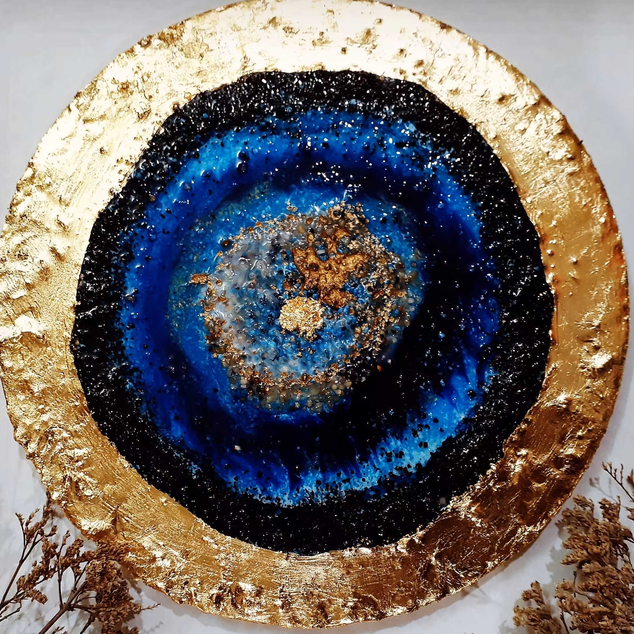 تابلوی چشم نظر رزینی؛ دست ساز 
سایز 20 ، جنس رزین بر روی بیس چوبی