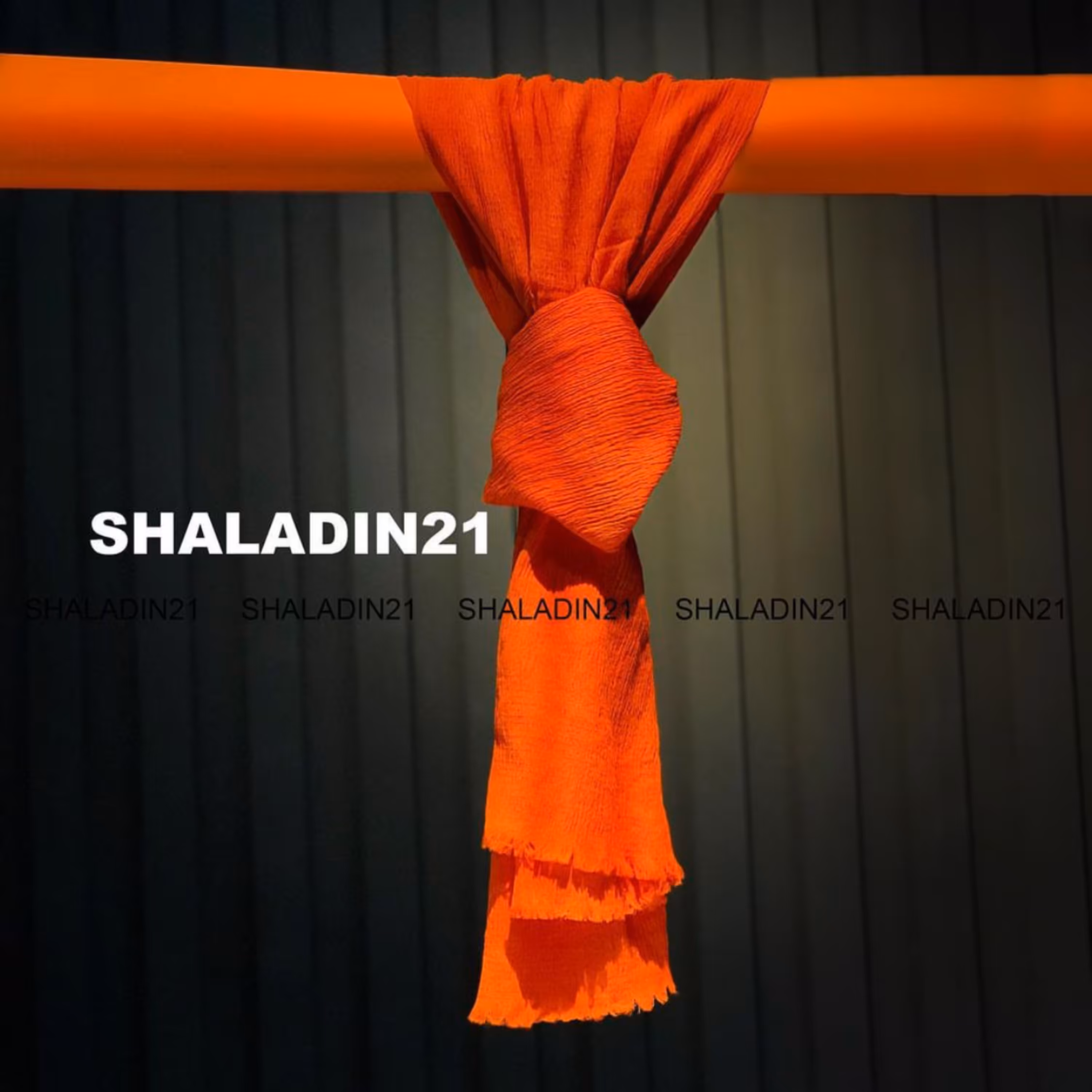 شال نخی پلیسه فوق العاده سبک و در رنگ بندی متنوع