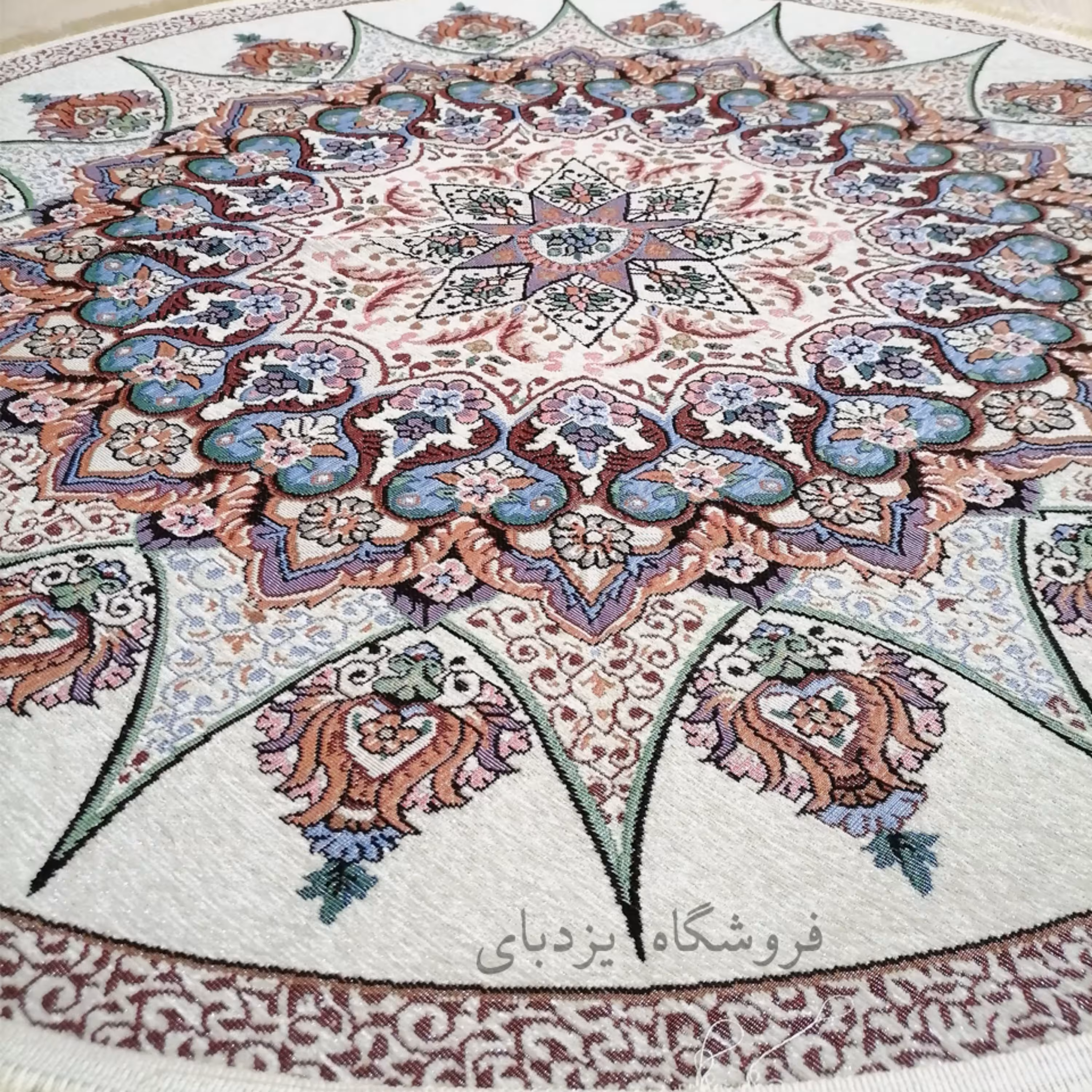 روفرشی مخمل زرکدار گرد طرح خورشیدی مدل ستاره ای با کیفیت عالی رنگ کِرِم (1.5 متری) 