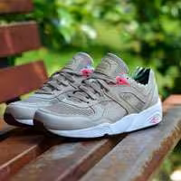 کفش کتانی رانینگ پوما کرمی Running Puma Shoes