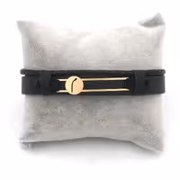 دستبند چرم با پلاک نقره و نقره آبکاری طلا در دو سایز مردونه و زنونه چ