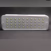 چراغ اضطراری شارژی مارک همای رحمت 40 اس ام دی دارای پورت usb