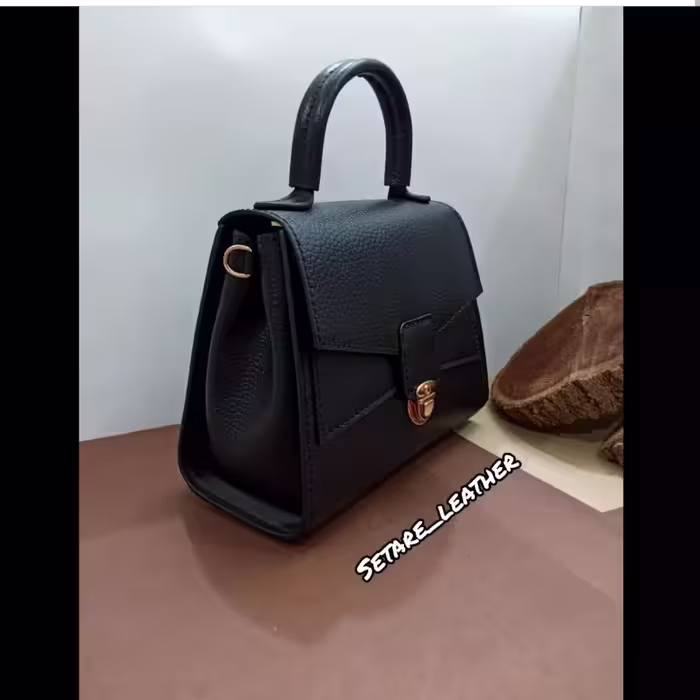 کیف مجلسی دستدوز  زنانه با چرم اصل