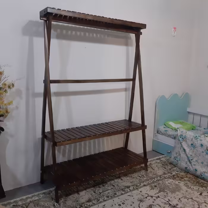 رگال لباس و کیف و کفش چوبی هرمی