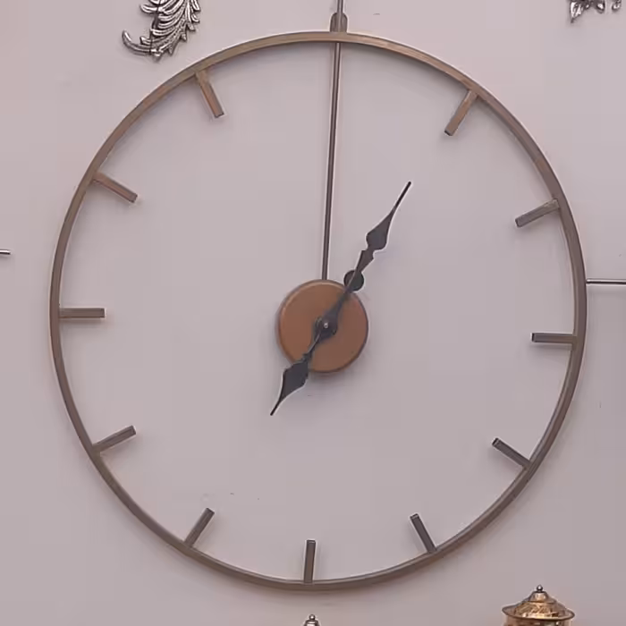 ساعت دیواری مدرن آنتیک روشن  zl00052