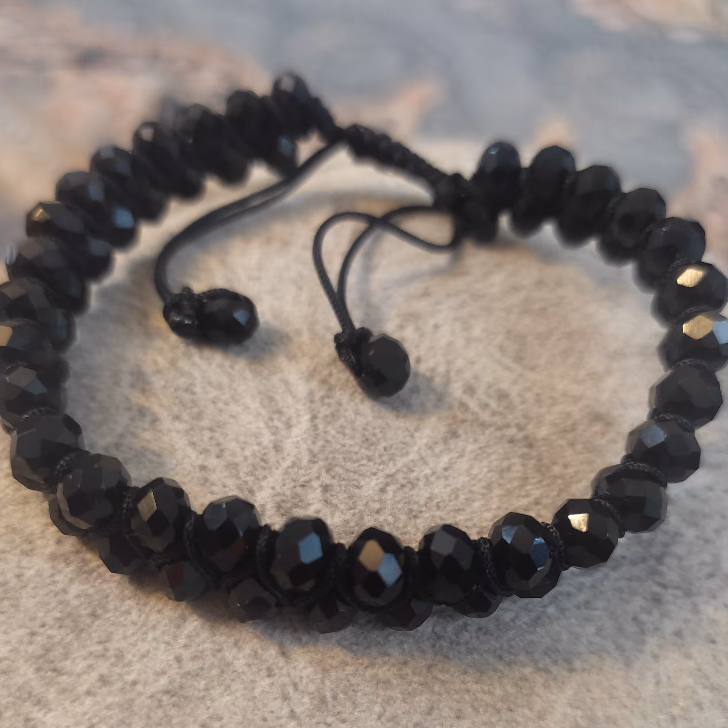 دستبند با بافت دو رگه 