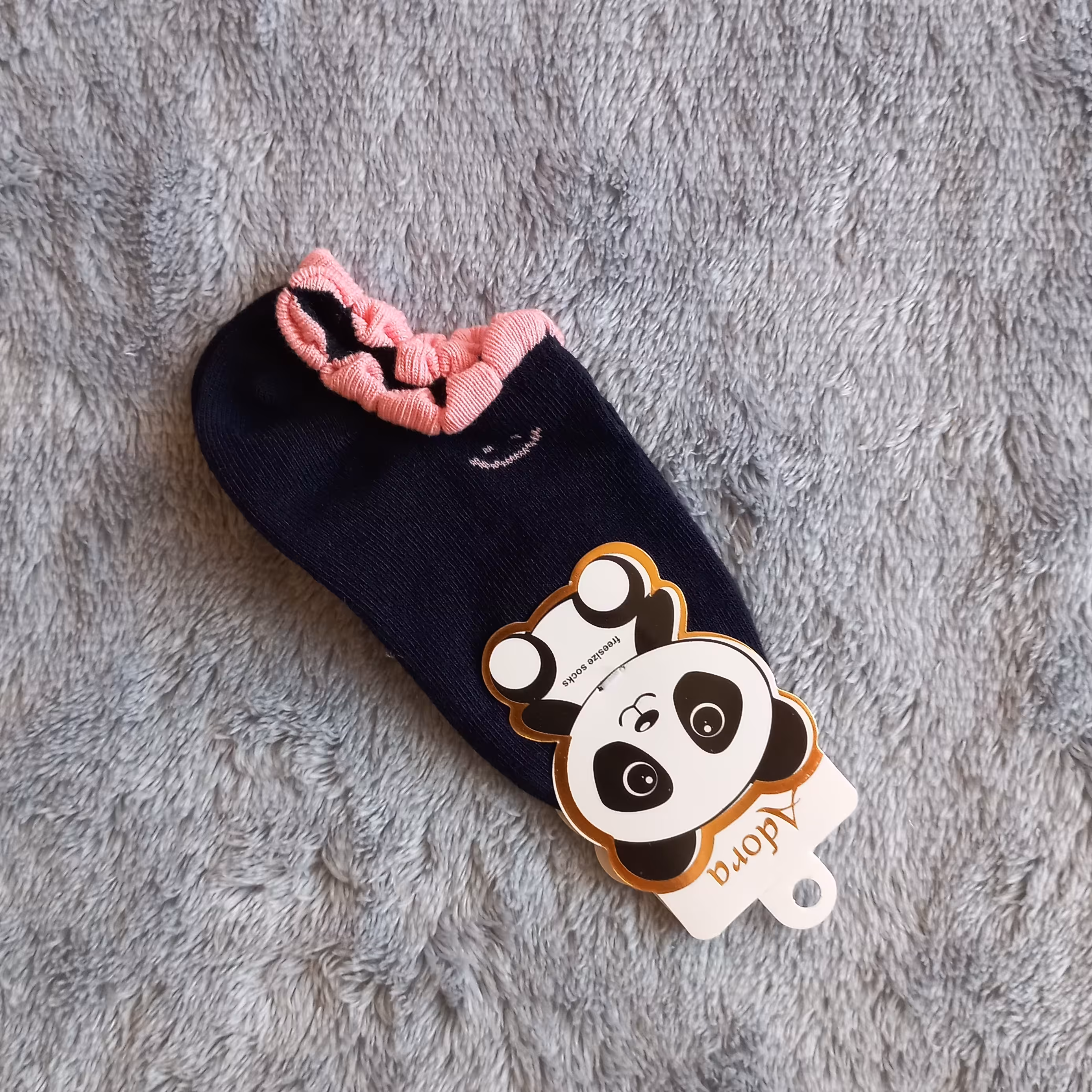 جوراب بچگانه تازیرقوزک 