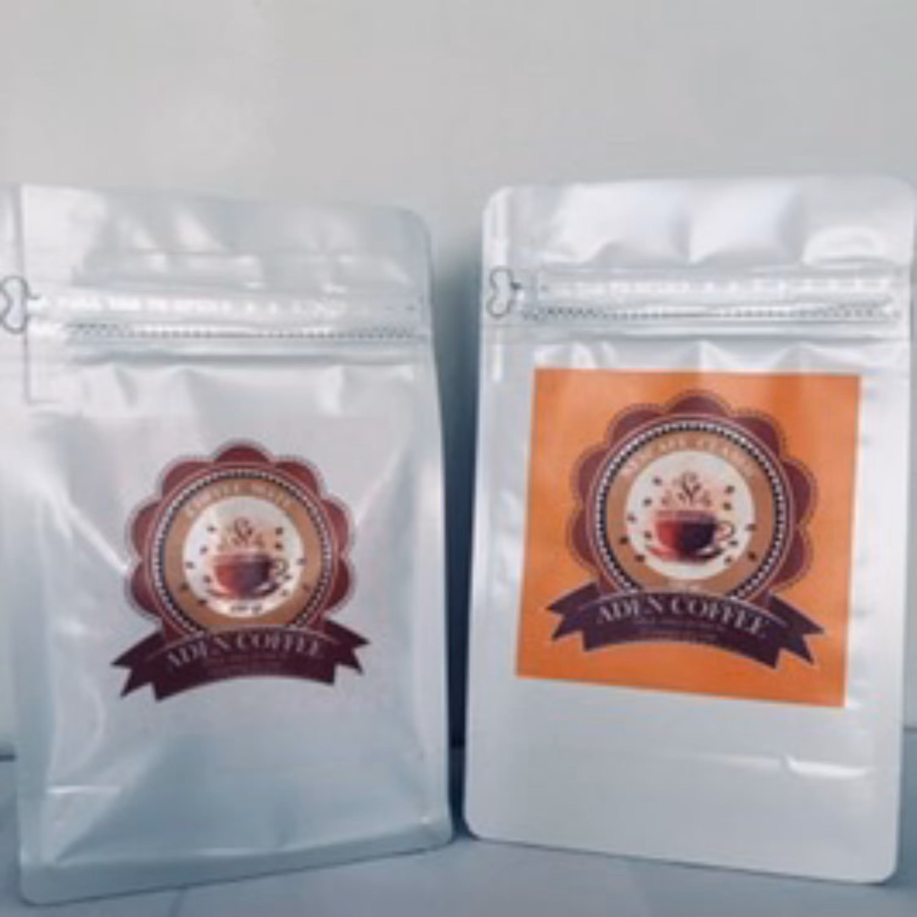 پک نسکافه کلاسیک  برزیل (100گرمی) و کافی میت (250 گرمی ) آدن کافی