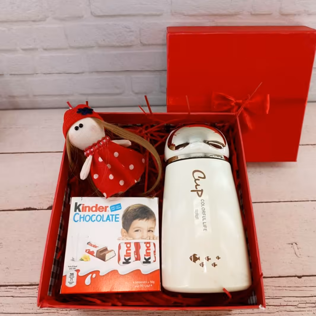 باکس هدیه دخترانه قرمز مناسب تولد.سوپرایز.هدیه.