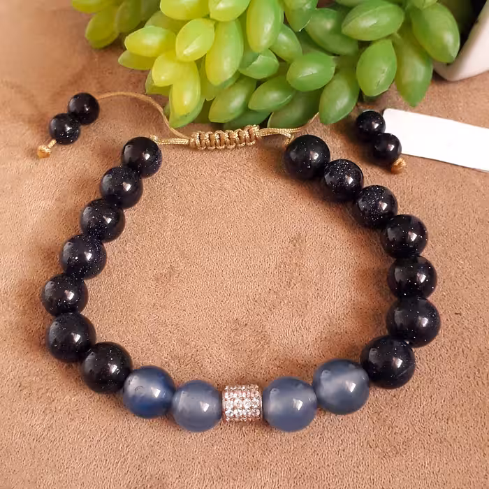 دستبند سنگ اصل عقیق ابی و دلربای سورمه ای