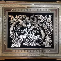 تابلو قاب خاتم صلیبی گوشه دار  با پلاک قلم زنی گل و مرغ  سایز 60در70سانتی متر 