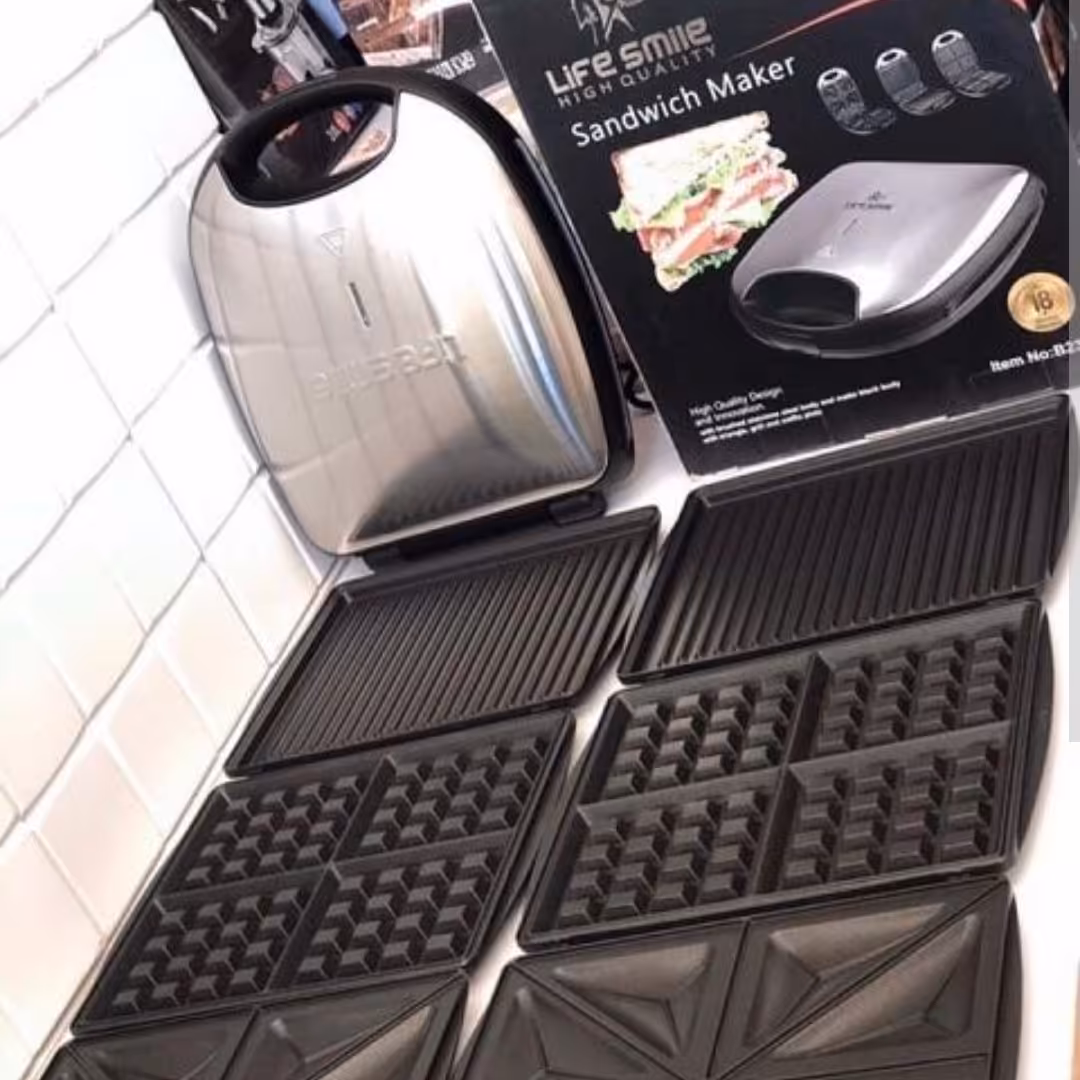 ساندویچ ساز 6 سینی لایف اسمایل