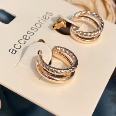 گوشواره ، زیورآلات زنانه ،ضد حساسیت ، اکسسوری دخترانه برای کادو