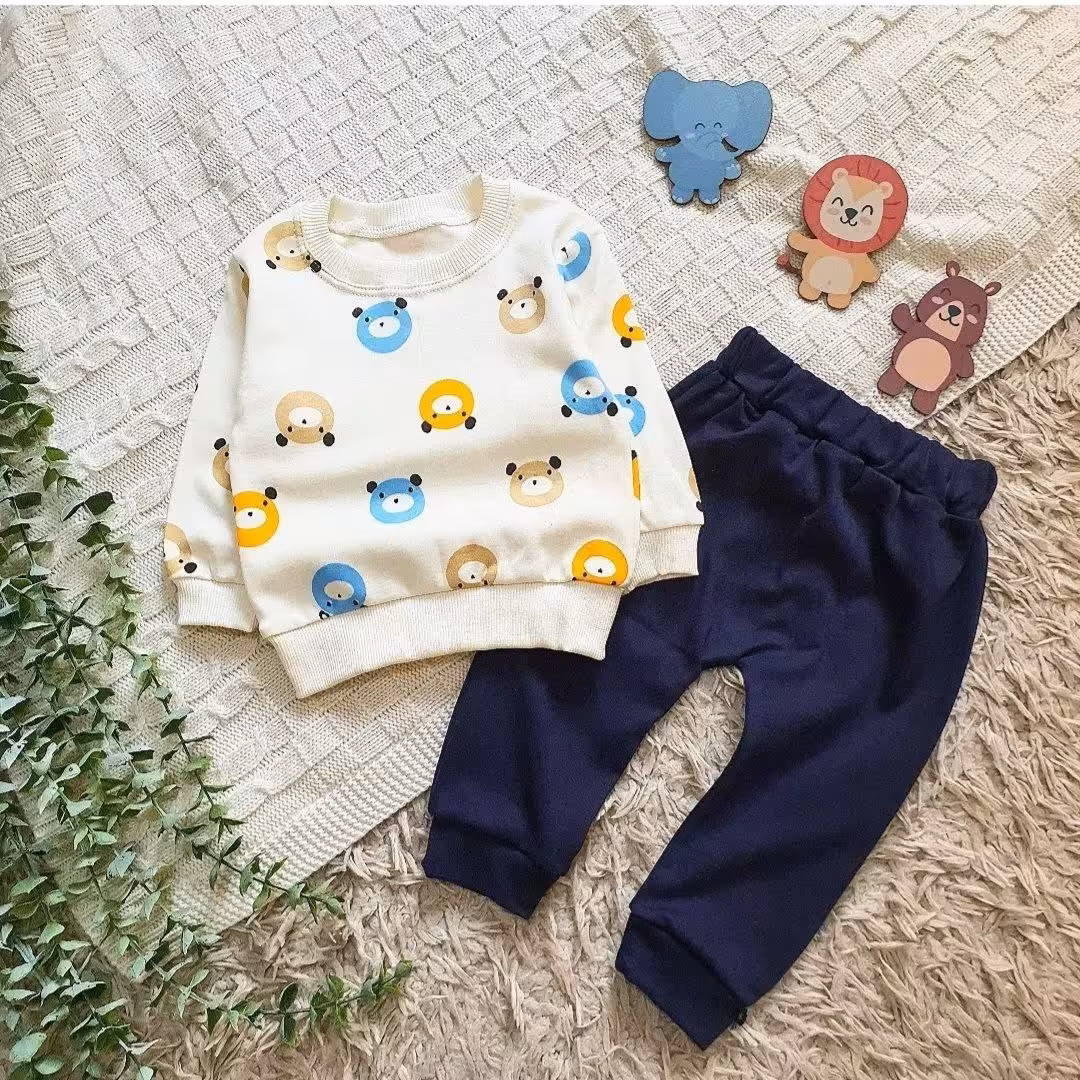 ست بلوز شلوار تدی جنس پنبه درجه یک سایز2 و 3 و4 (مناسب6الی30 ماه)