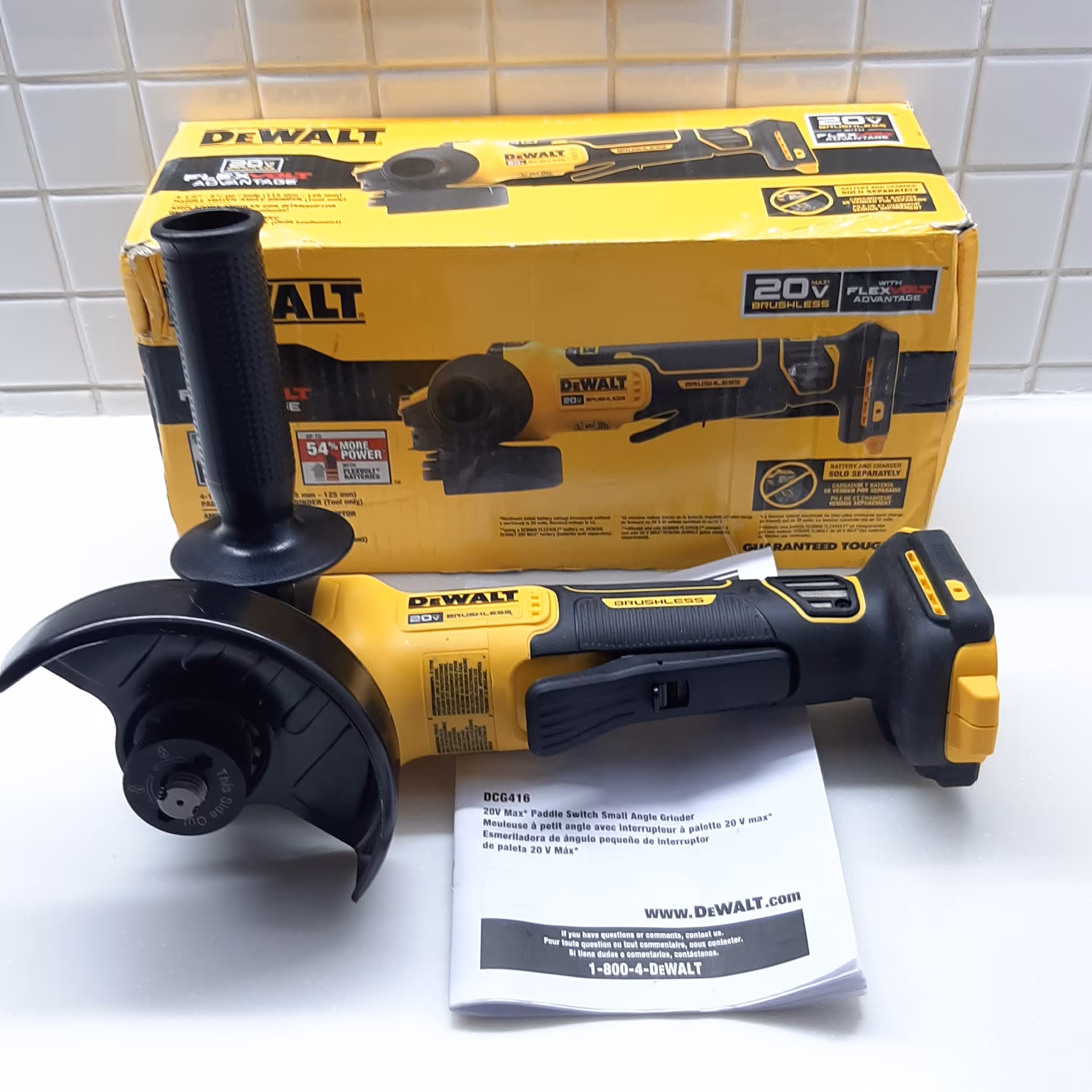 مینی فرز شارژی دیوالت مدل dcg416 تنه خالی ساخت مکزیک