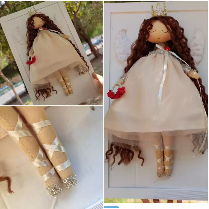 عروسک فرشته همراه با قاب وموهای بلند قد عروسک فرشته تقریبا 50 سانت با تاج هستش در رنگهای مختلف قابل اجراست