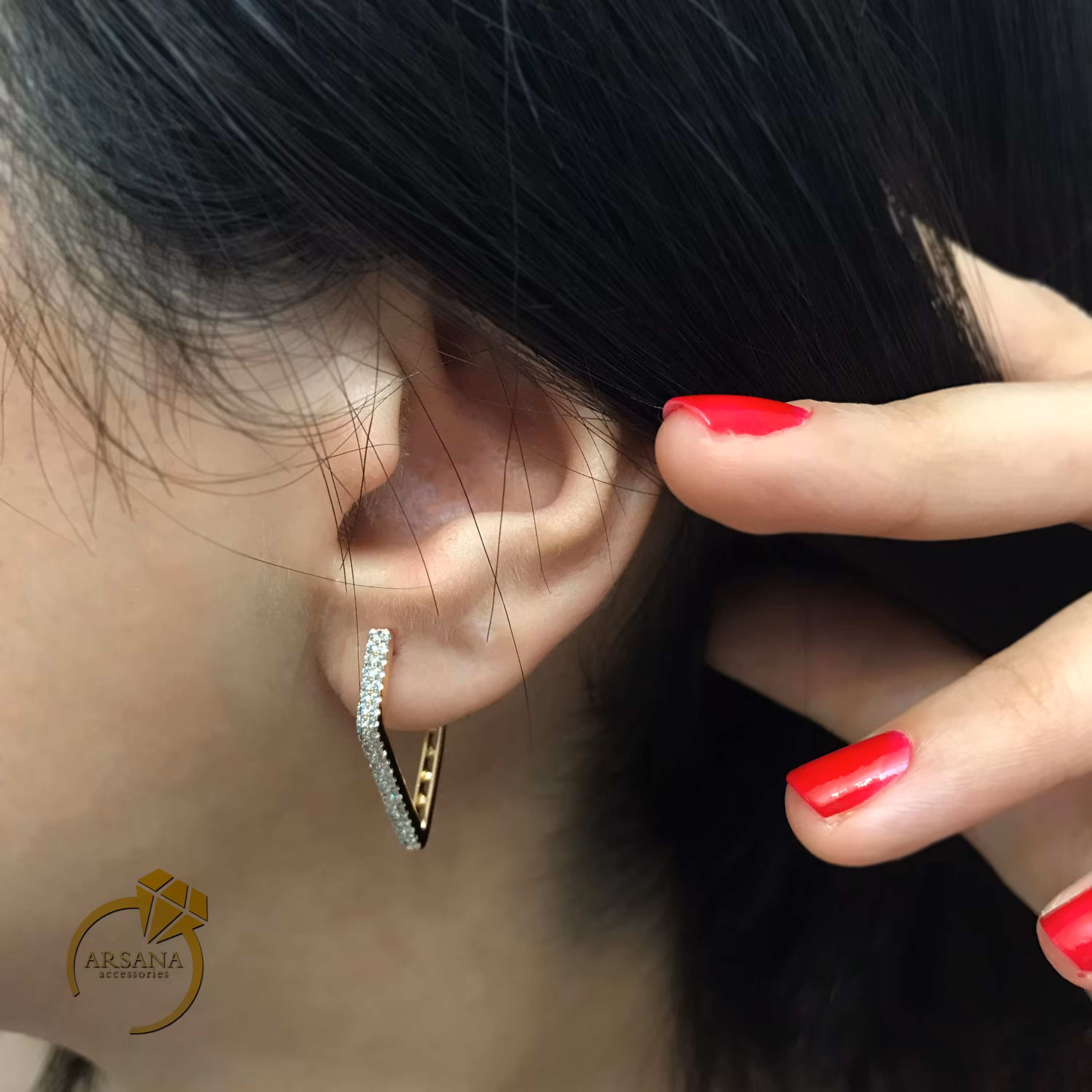 گوشواره زنانه ژوپینگ نگین دار  رنگ طلایی