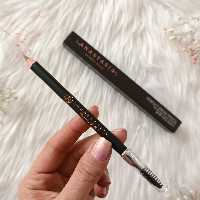 مدادابرو اناستازیا  Perfect brow pencil by anastasia  