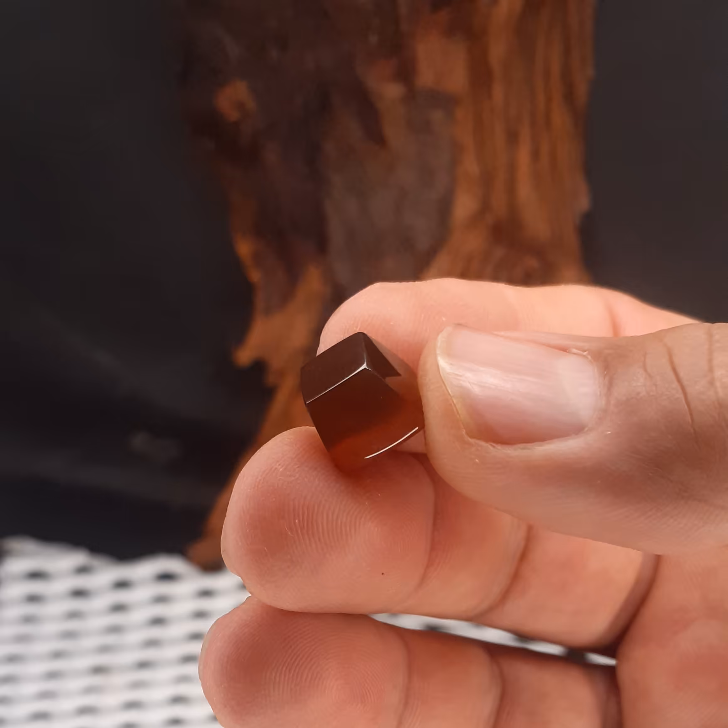 عقیق خرمایی طبیعی اصل