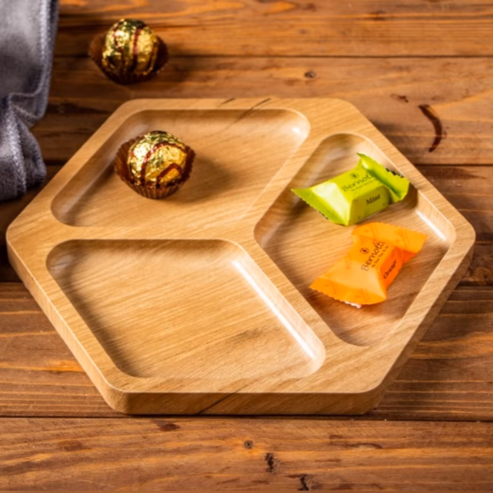 اردوخوری شش ضلعی سه خانه