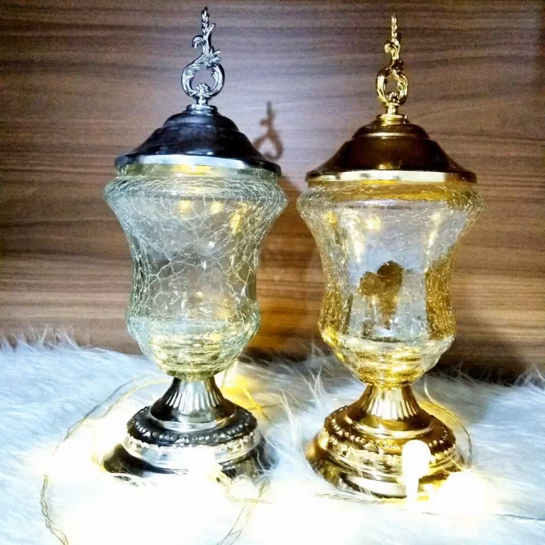 شکلات خوری شیشهای ترک